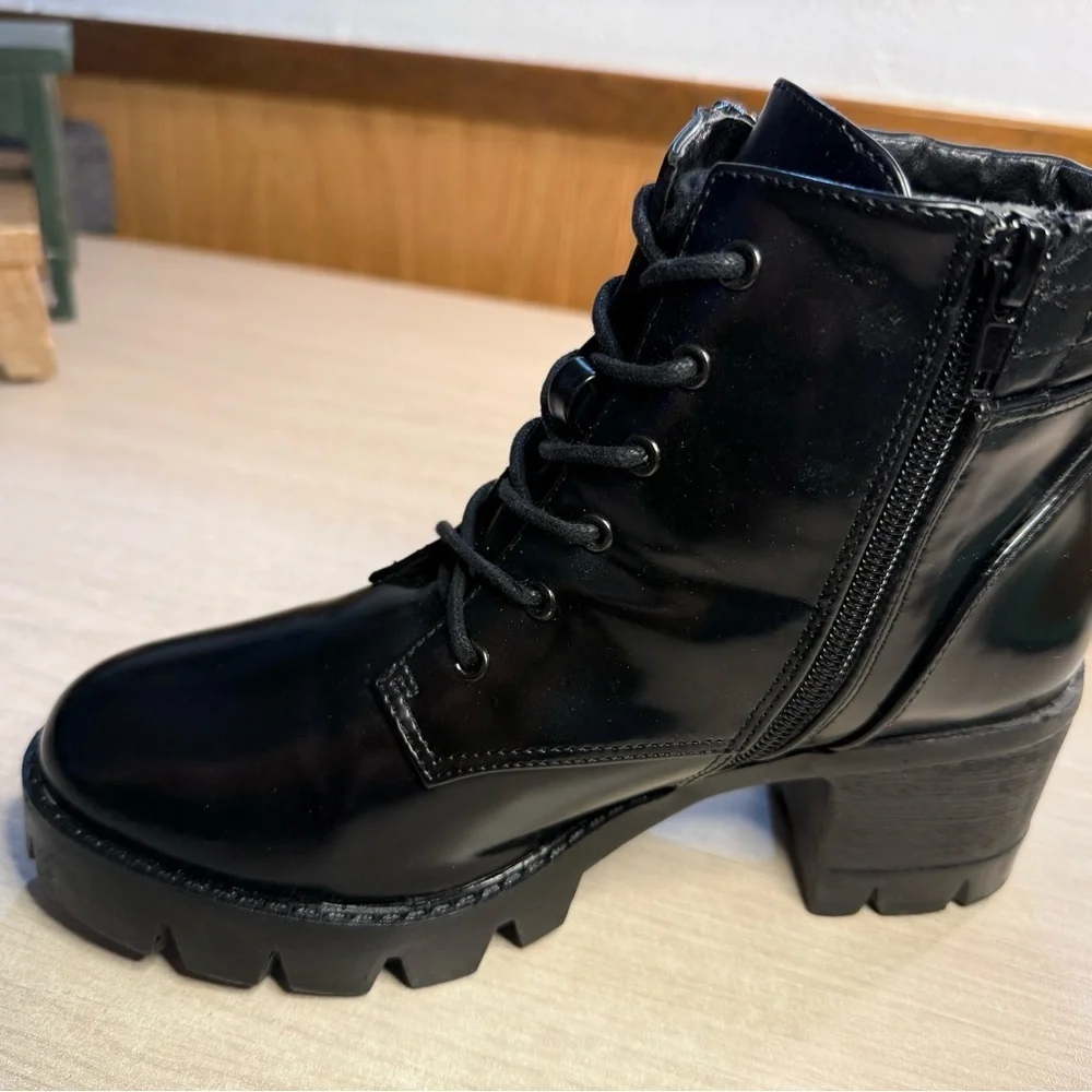 Women’s AllegraK Platform/Chunky Heel Boot Size 7 LIKE NEW!! - Picture 7 of 13